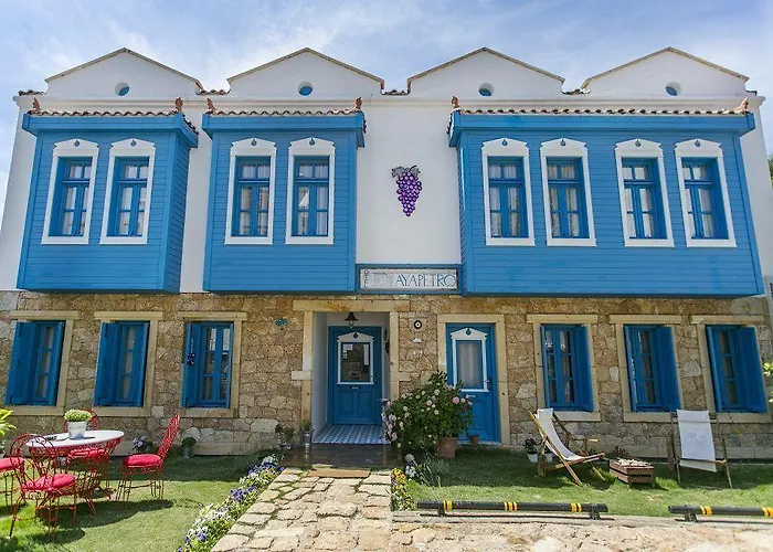 Ayapetro Hotel Bozcaada
